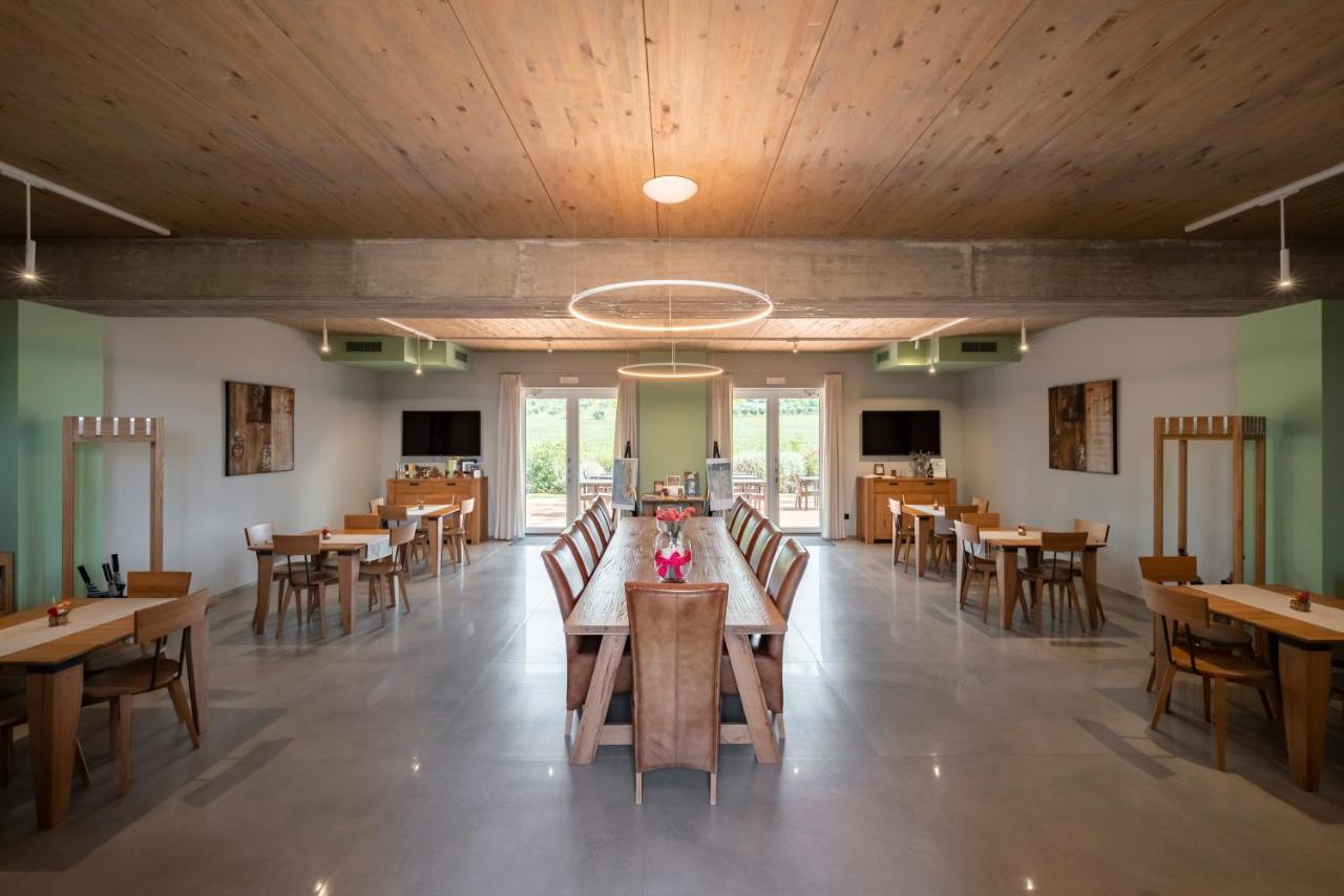 Podere Vignanova Accommodations & Spa Castagneto Carducci Exterior photo
