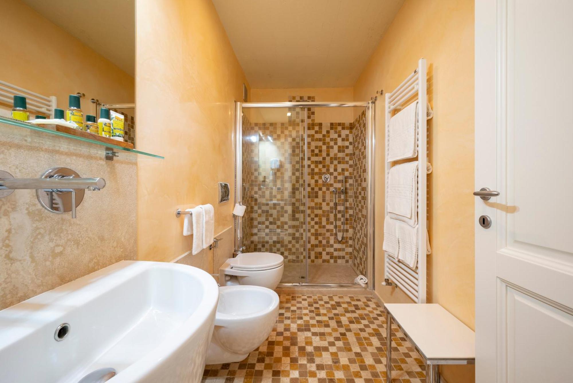 Podere Vignanova Accommodations & Spa Castagneto Carducci Exterior photo